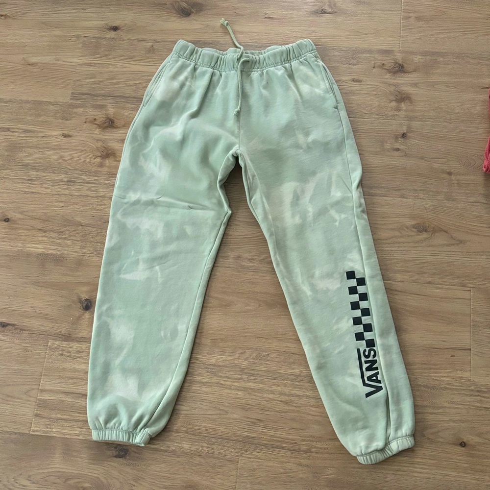 VANS - green logo tiedye sweatpants